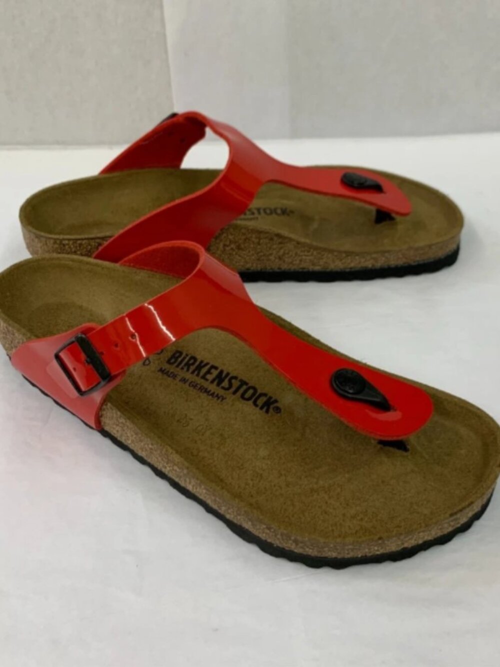 Birkenstock Gizeh Patent Cherry Birko-Flor Regular Width Sandals - Picture 2 of 5